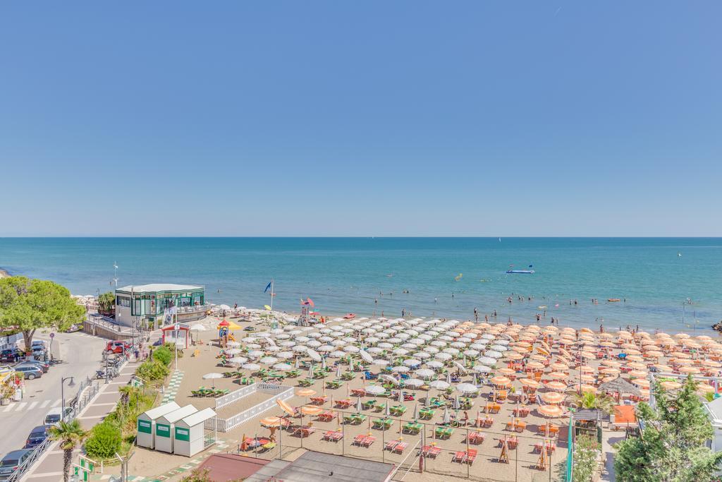 Hotel Austria Caorle Exteriér fotografie