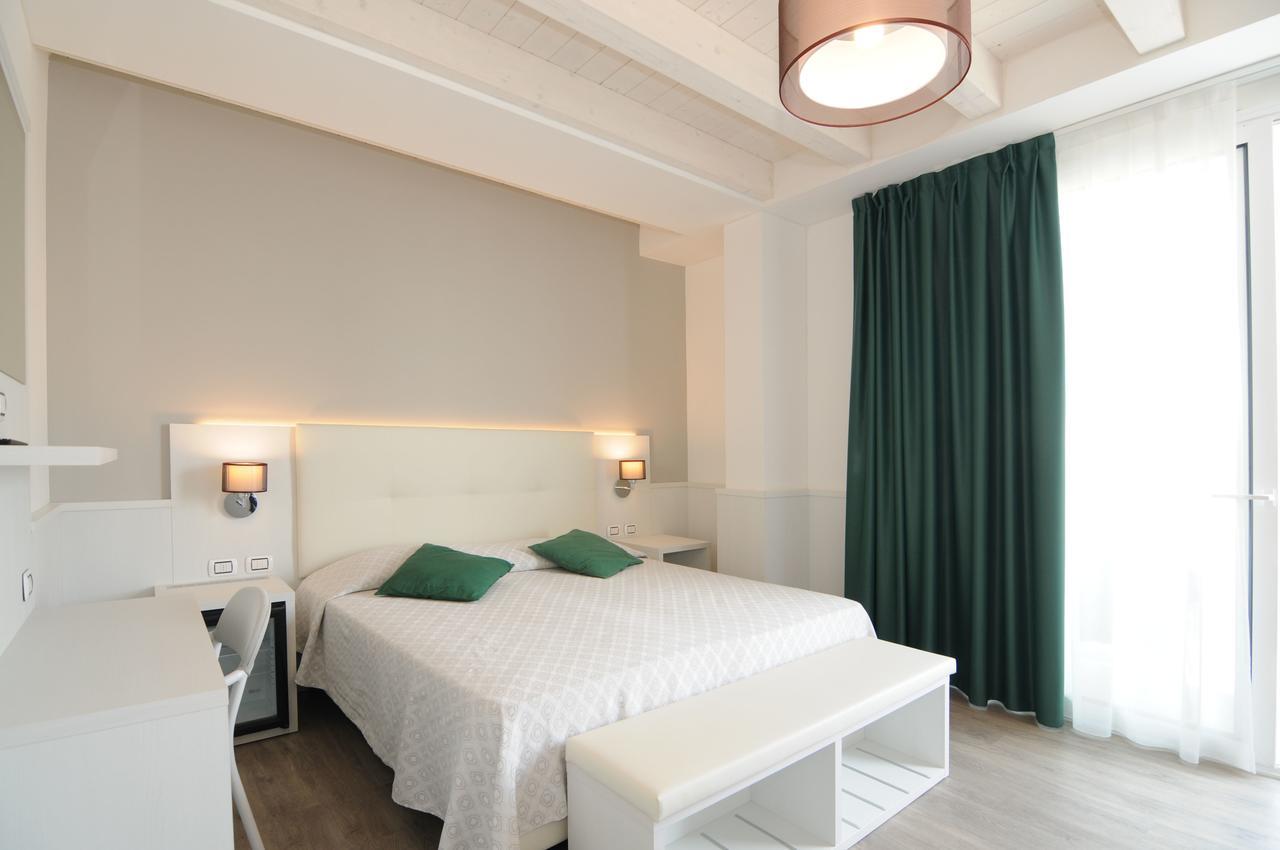 Hotel Austria Caorle Exteriér fotografie