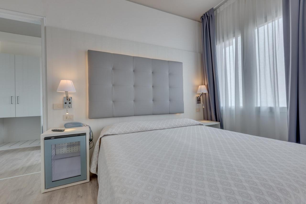 Hotel Austria Caorle Exteriér fotografie